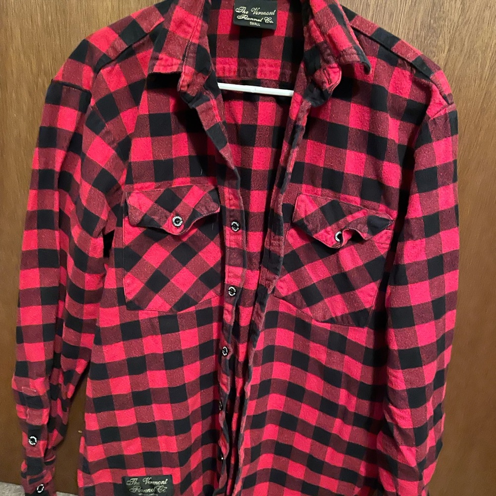 Vermont flannel size small